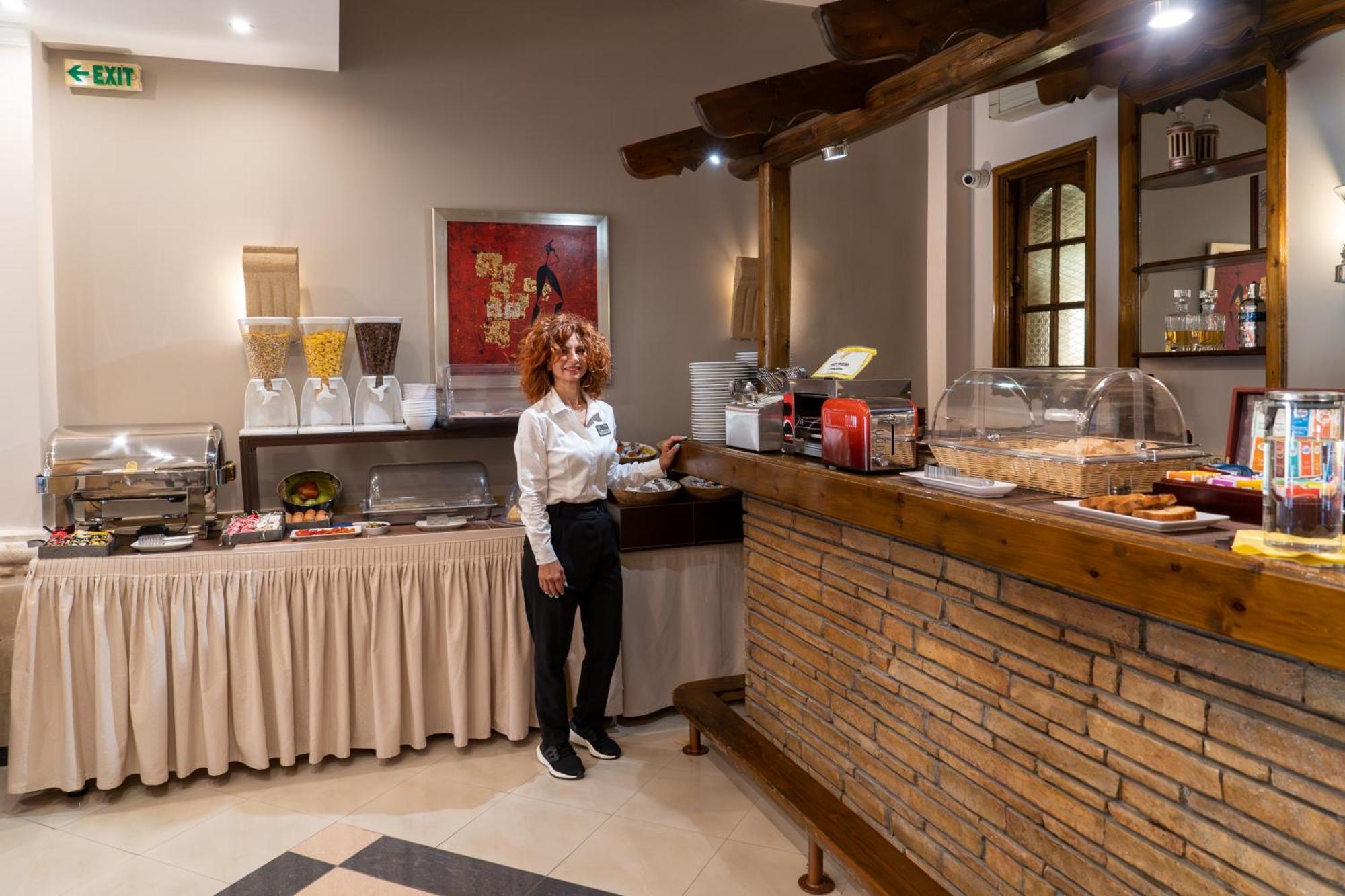 Argo Hotel Pireus Exteriér fotografie
